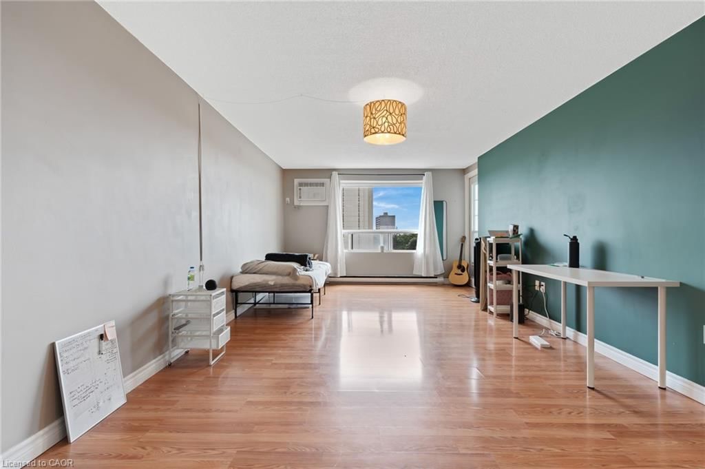902-64 Benton Street, Kitchener, view 11