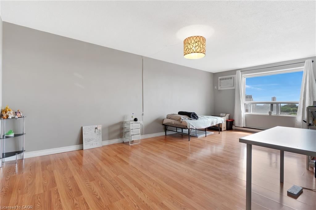 902-64 Benton Street, Kitchener, view 15