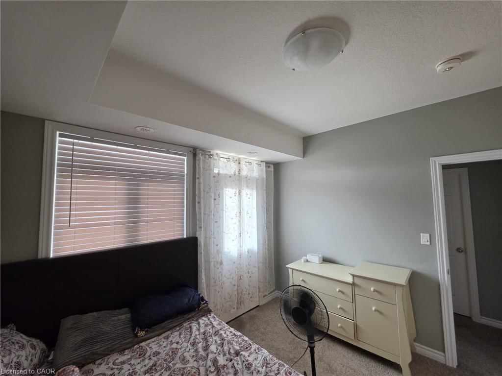 32-60 Oat Lane, Kitchener, view 11