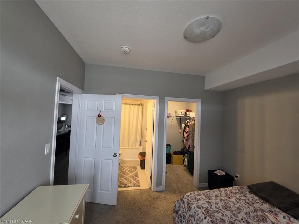 32-60 Oat Lane, Kitchener, view 12