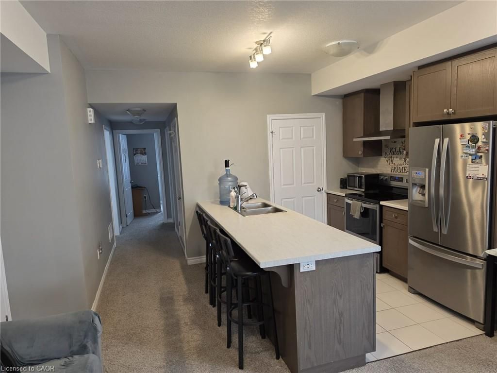 32-60 Oat Lane, Kitchener, view 5