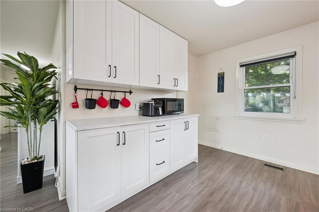 60 Edinburgh Road, Kitchener, view 11