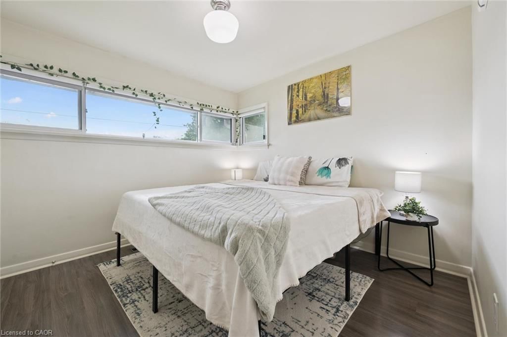 60 Edinburgh Road, Kitchener, view 18