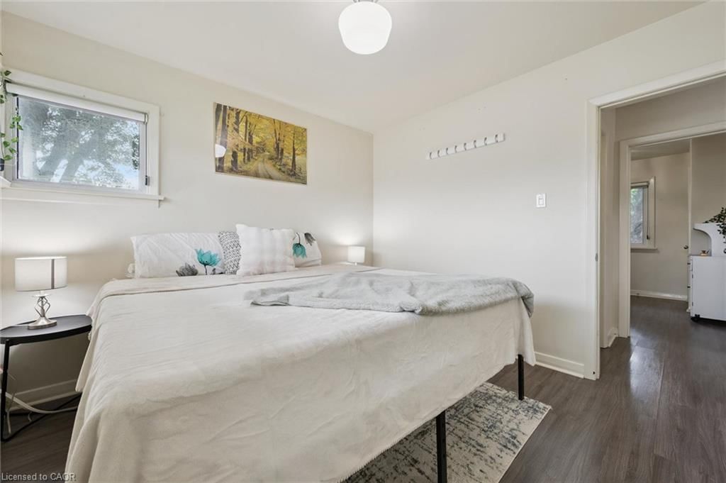60 Edinburgh Road, Kitchener, view 20