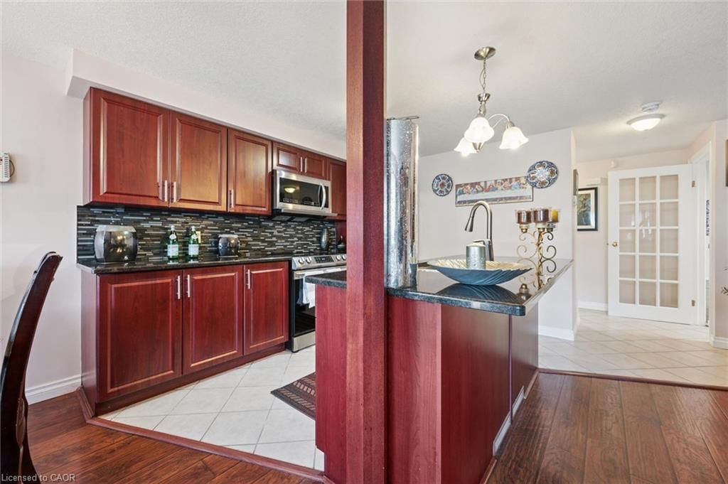 86 Bridlewreath Street, Kitchener, view 8