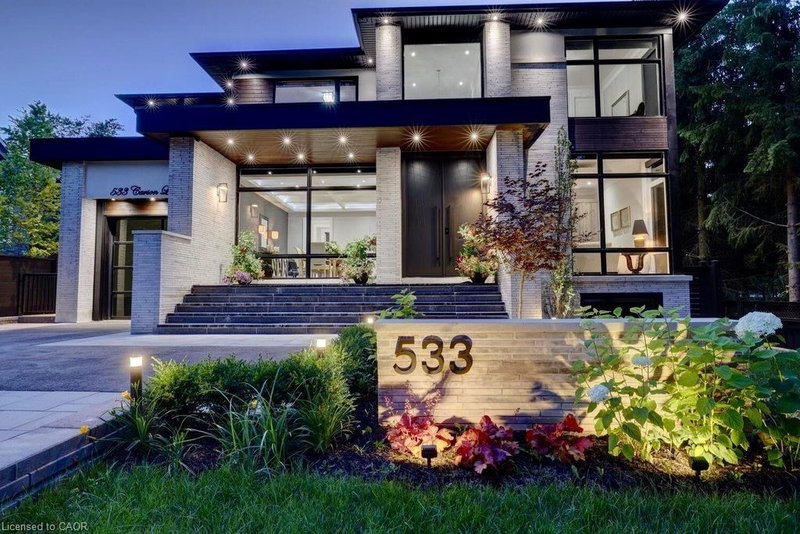 533 Carson Lane