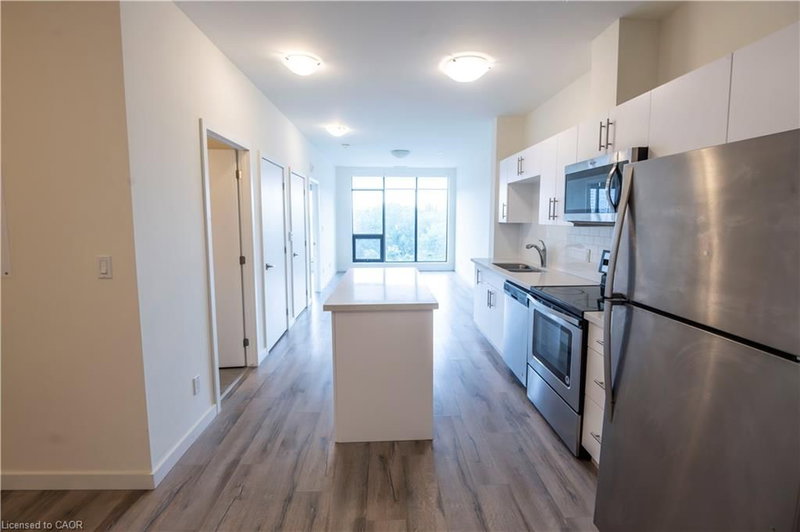 521 - 690 King Street W