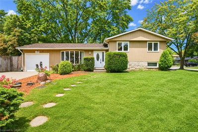 1280 Aldridge Crescent
