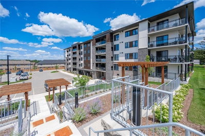 102 - 104 Summit Ridge Drive
