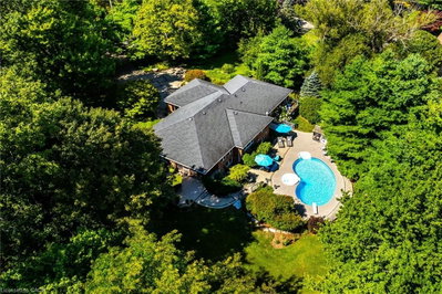 3 Forest Glen Court