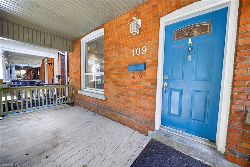 109 Gladstone Avenue