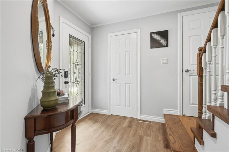 11 Wakefield Lane photo 4