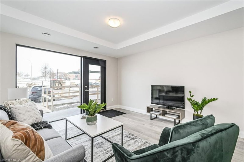 114 - 5 Wake Robin Drive