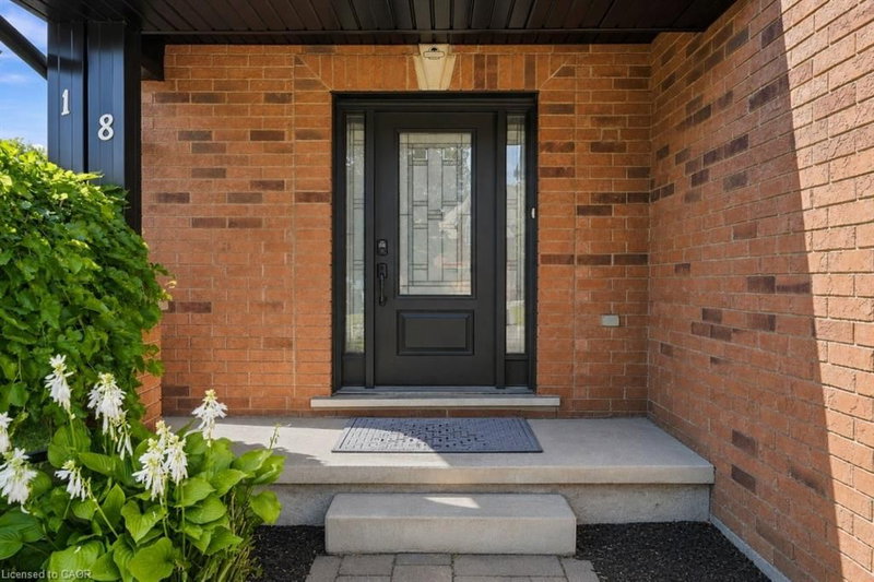 18 Sable Drive