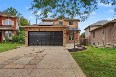 11 Sedona Court