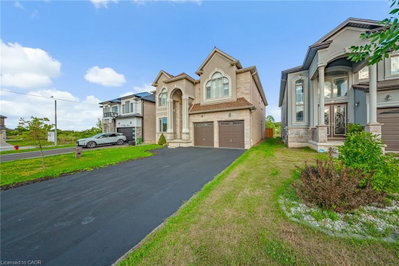 Lower - 7 Riesling Court