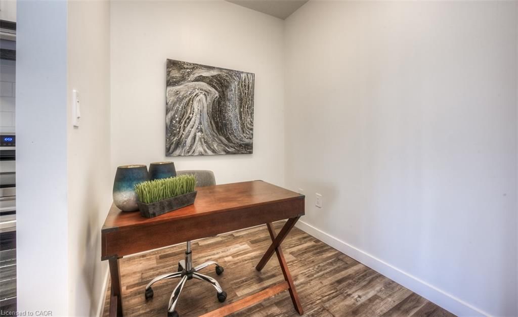 214 - 1442 Highland Road W 4