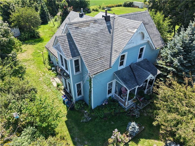 26 Queen Street W