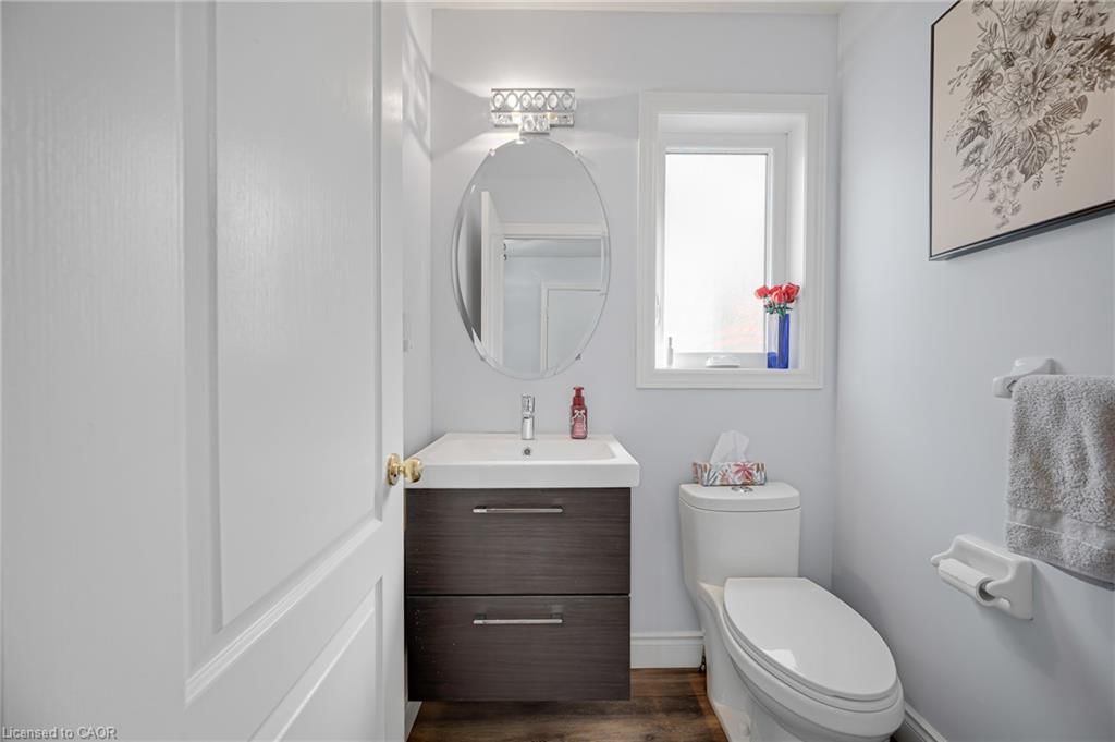 24 Segwun Road, Waterdown 4