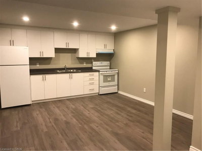 102 B Elmbank Trail