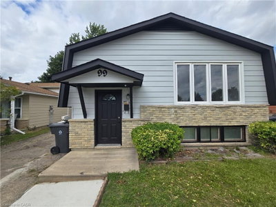 99 Cluthe Crescent