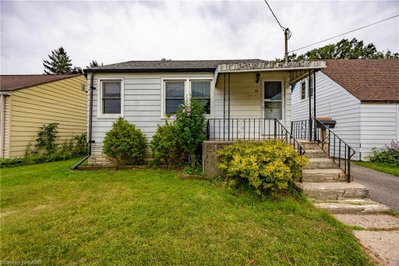 82 Salisbury Avenue