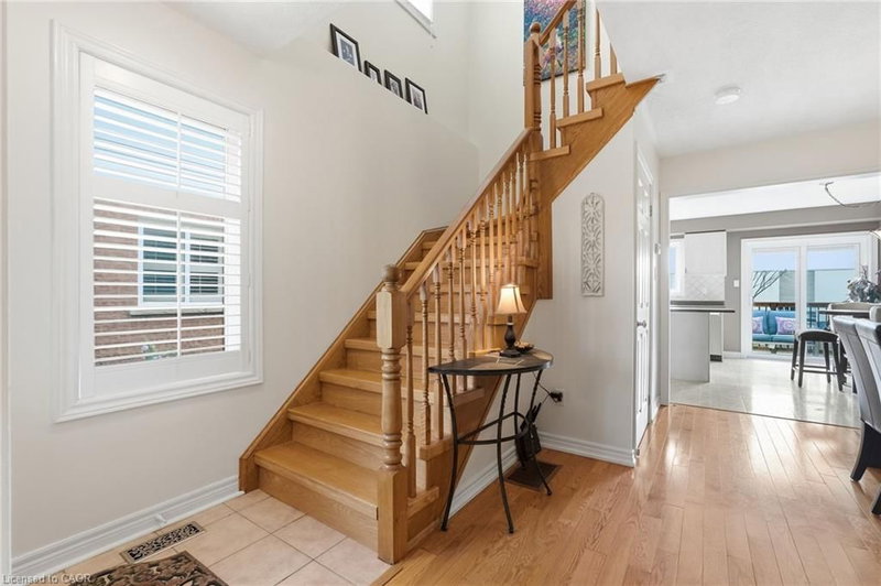 8 Slater Court