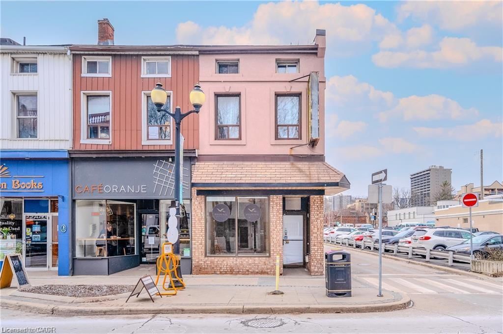 2 - 310 King Street E 2