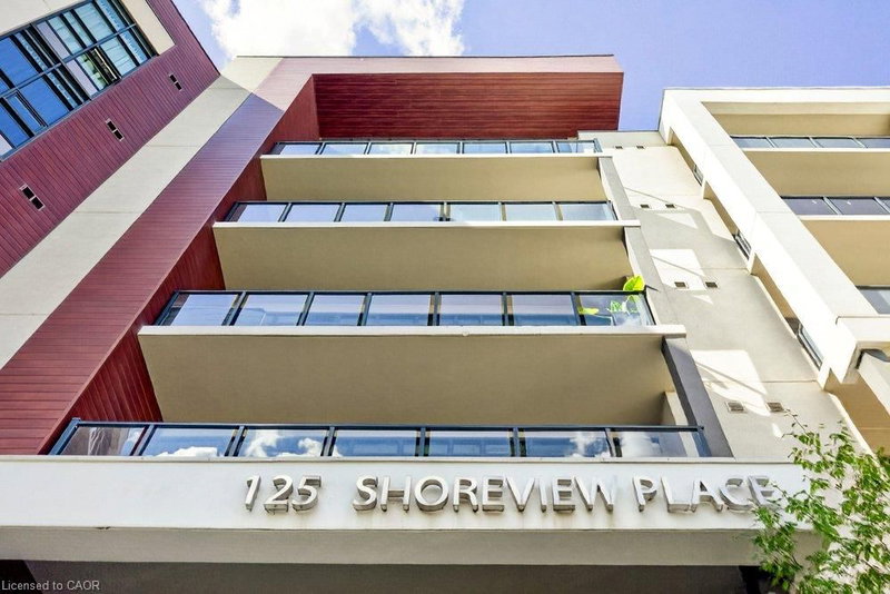 230 - 125 Shoreview Place