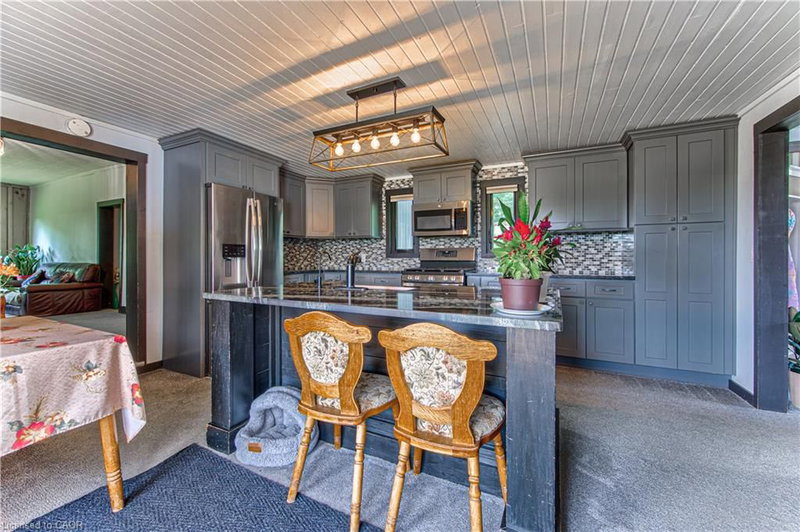 595534 Highway 59 photo 4