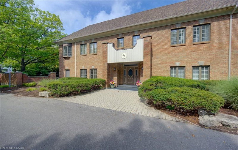31 - 45 Blue Springs Drive
