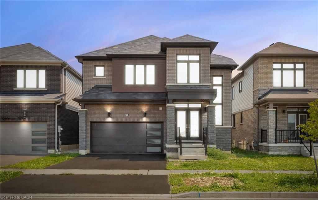 Single Family Residence for sale at 32 Rebecca Way, Caledonia, ON, N3W 0E1 - Caledonia North East - MLS: 40859227