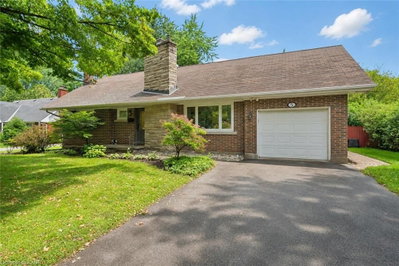 5 Tamarack Place