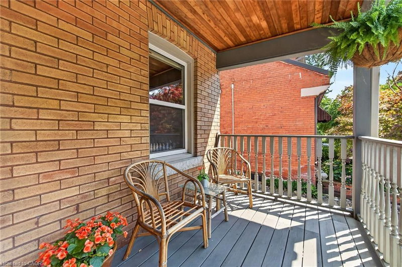 163 Hess Street photo 5