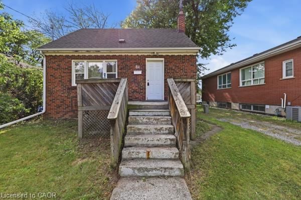 Room 1 - 84 Ewen Road