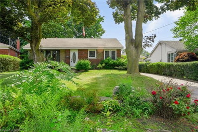 1046 Shepherds Drive