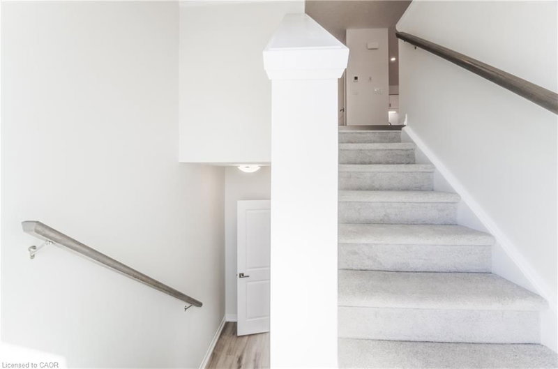 25 Urbane Boulevard photo 5