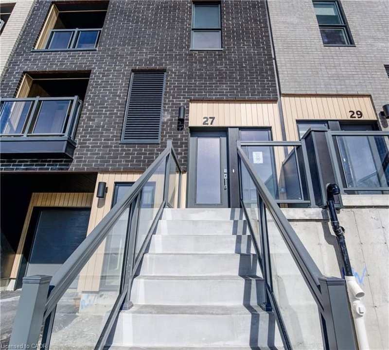 27 Urbane Boulevard photo 4