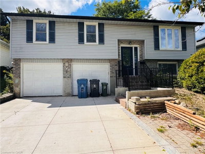 345 Imperial Road S