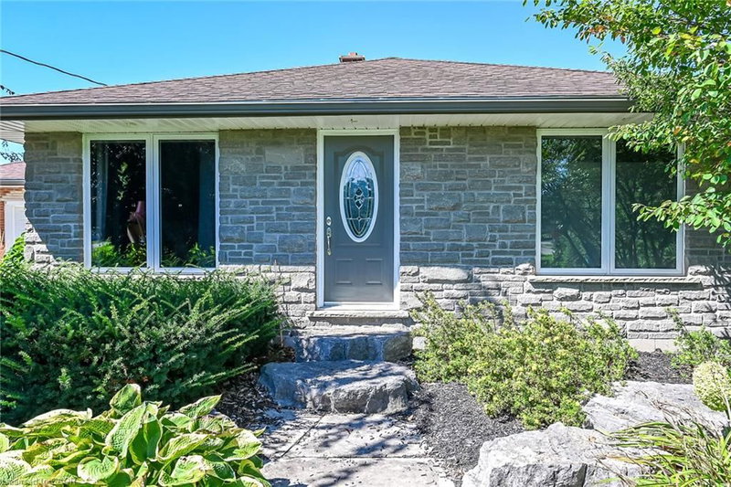 547 Old Highway 24