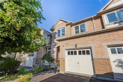 4142 Judson Common