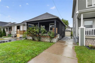 11 Craigmiller Avenue