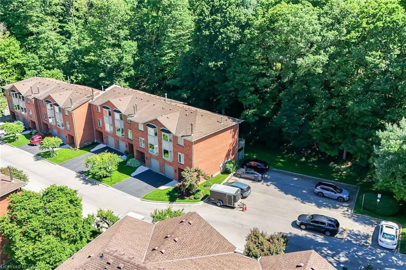 30 Osler Drive photo 5