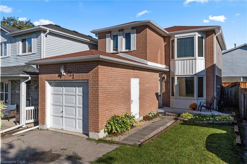 732 Bennett Crescent