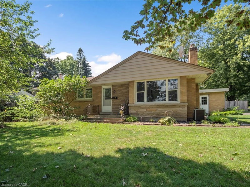20 Alan Crescent