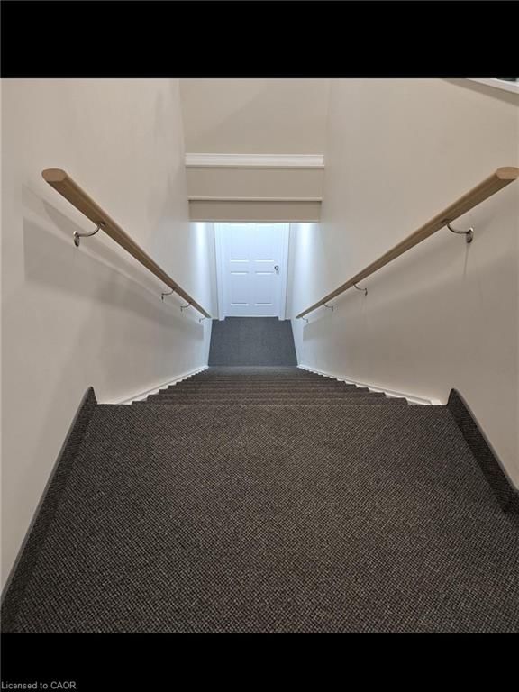 1019 Bay Street photo 5