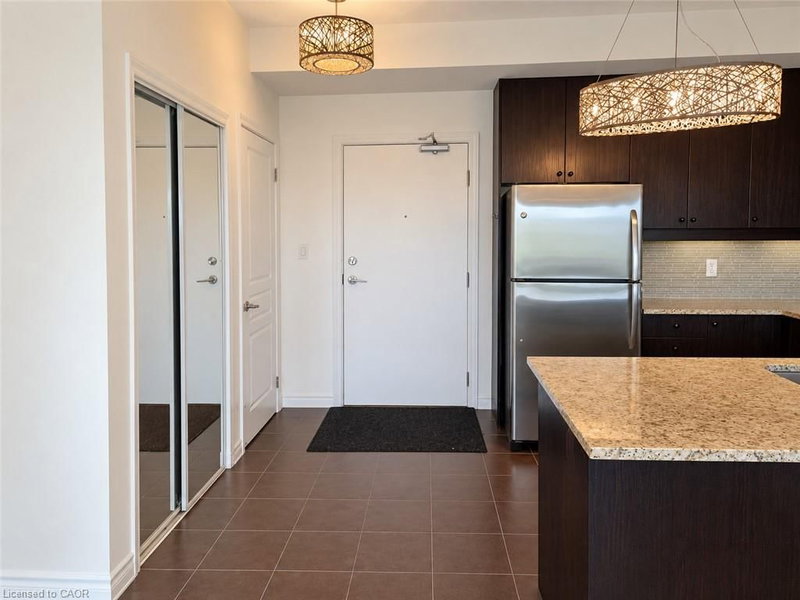 327 - 570 Lolita Gardens