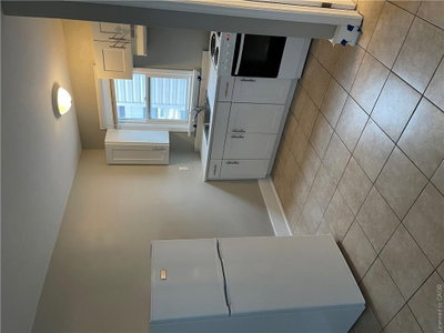 14 - 181 King Street E