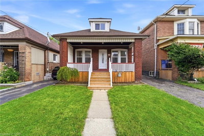 26 Connaught Avenue N