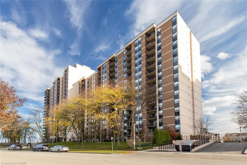 310 - 500 Green Road